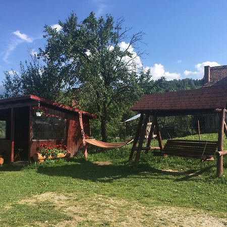 Affittacamere Casa Oana Ioana Moieciu de Jos Esterno foto